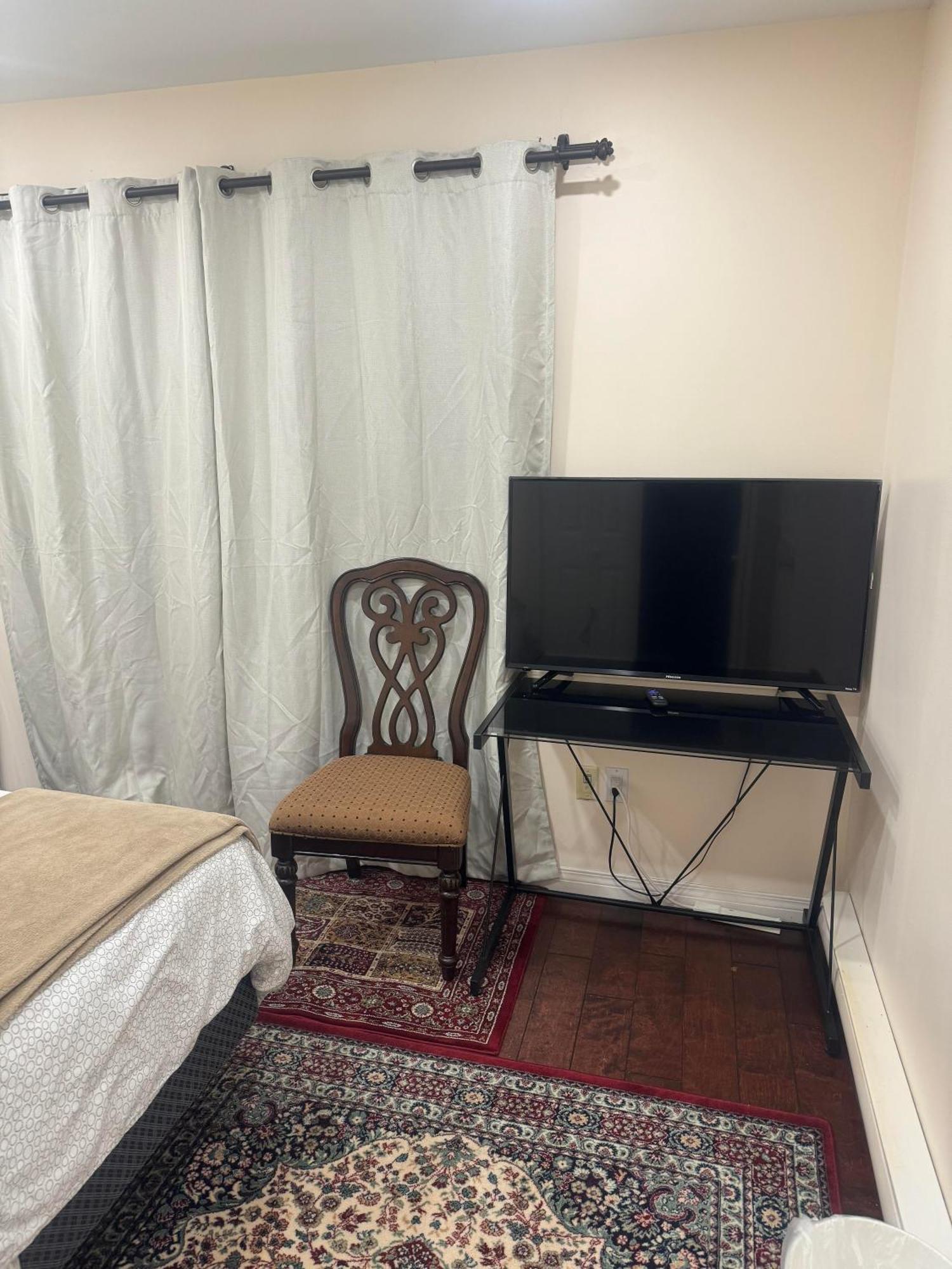 Comfortable Guest Home Near Downtown Vancouver & Sights & Stores Extérieur photo